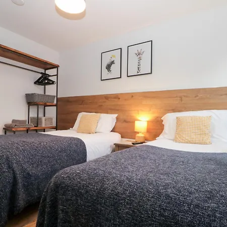 Fieldside Semesterbostad *